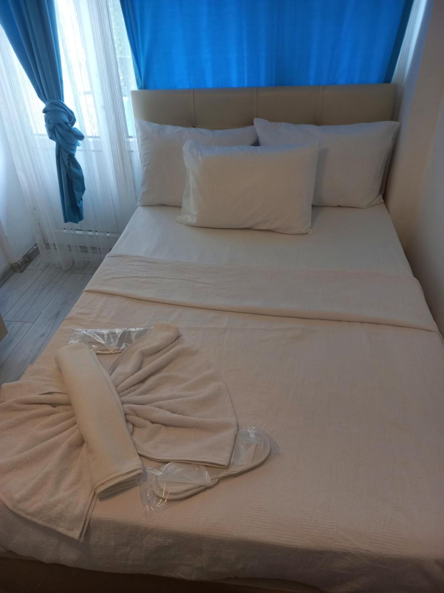 אדרמיט Paradise Hotel Akcay מראה חיצוני תמונה