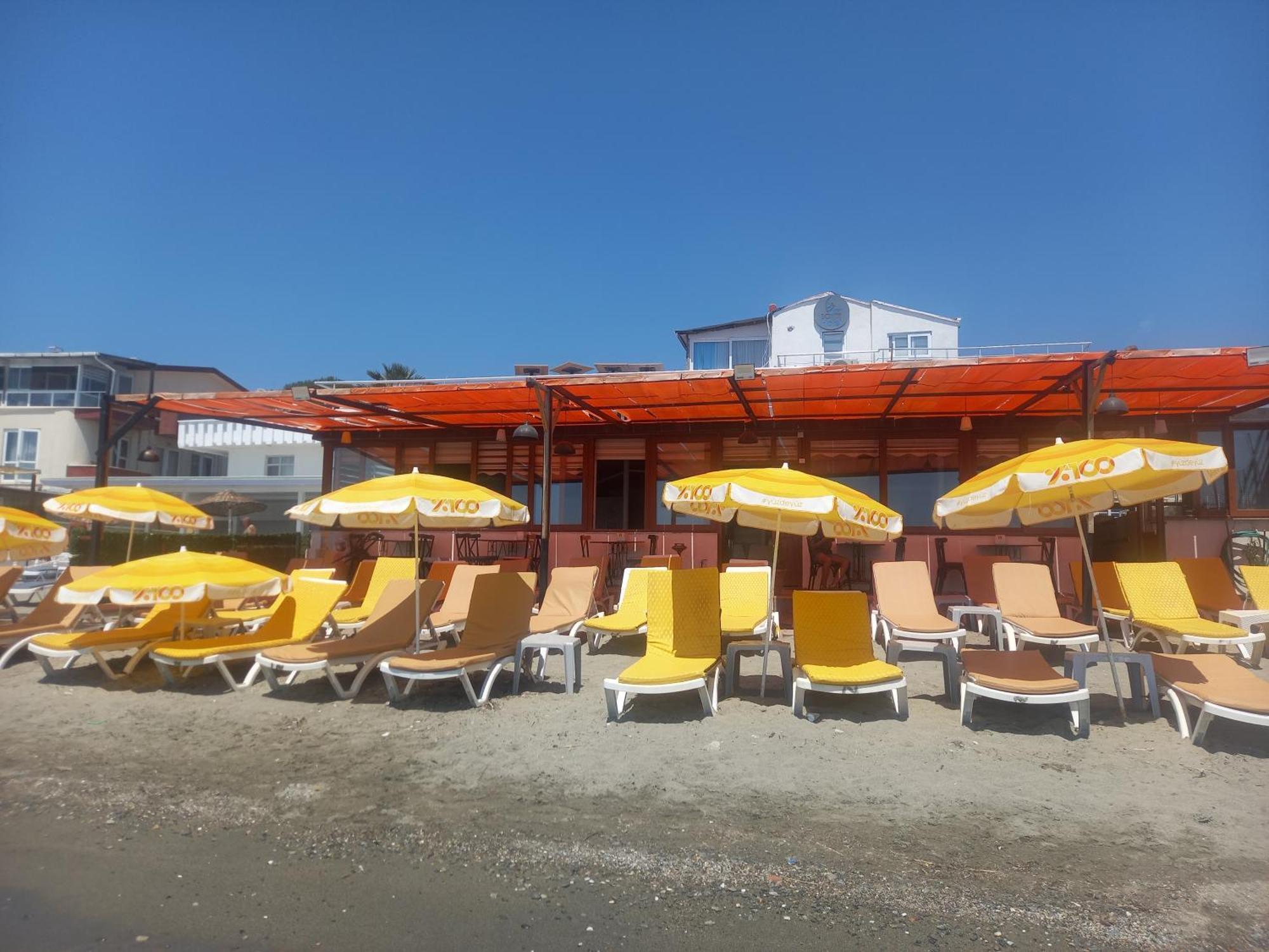 אדרמיט Paradise Hotel Akcay מראה חיצוני תמונה