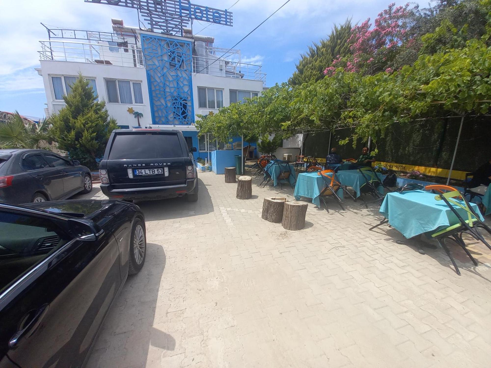 אדרמיט Paradise Hotel Akcay מראה חיצוני תמונה