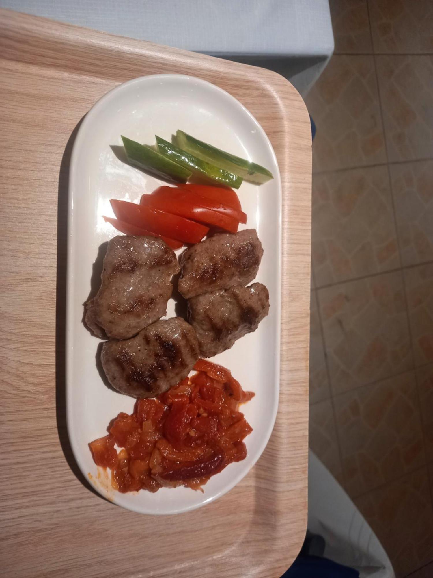 אדרמיט Paradise Hotel Akcay מראה חיצוני תמונה